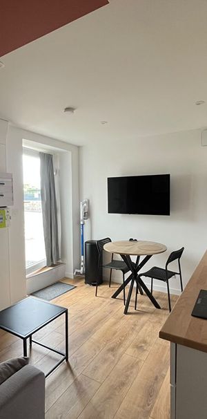 Location Appartement 2 pièces 16m² - Photo 1