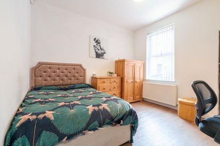 4 bedroom house to rent - Photo 3