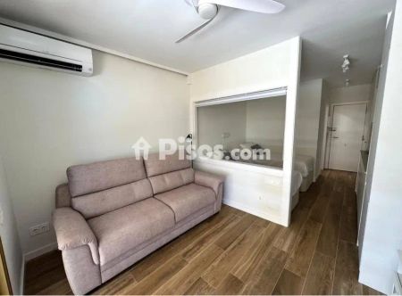 Apartamento en alquiler en Avinguda de la Diputació, cerca de Camí Mas De'n Grand - Photo 2
