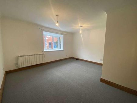 Grafton Lodge, Banbury, OX16 - Photo 3