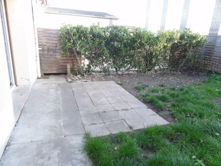 Location Maison 4 pièces 87m² ECUISSES 71210 - Photo 4