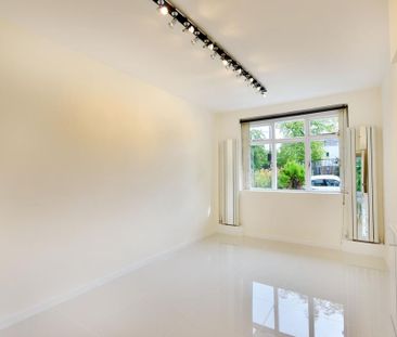 5 bedroom terraced house to rent - Photo 2