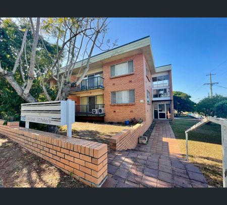 14/8 Overend Street, Norman Park, Qld 4170 - Photo 5