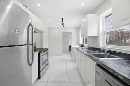 For Lease - 69 Lorraine Crescent, Brampton, Ontario - Photo 3