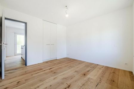 Small but mighty: fully renovated 1.5-room apartment with full equipment - Photo 4