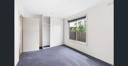 Comfortable Living! - Photo 4