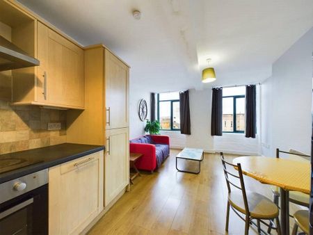 2 bedroom apartment to rent - Photo 4