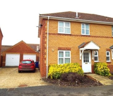 Lakenheath - Photo 1