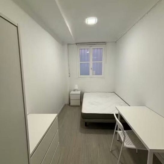 Carrer del Doctor Josep Juan Dómine, Valencia, Valencian Community 46011 - Photo 1