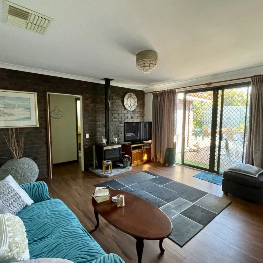 Family Home with a View - Photo 1