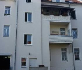 altersgerechte kleine Wohnung mit Einbauküche im Zentrum von Nossen - Photo 1