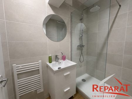 Location Appartement 2 pièces 34m² BRIVE LA GAILLARDE 19100 - Photo 5
