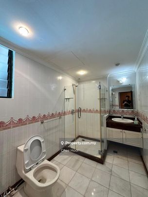 Silverton Condominium, Gurney Drive - Foto 1