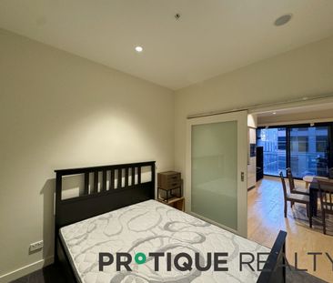 The William I Furnished 2B1B Apartment I Near Southern Cross - Photo 2