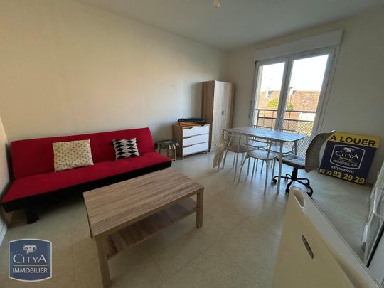 Location Appartement 1 pièce 21m² DAMIGNY 61250 - Photo 1