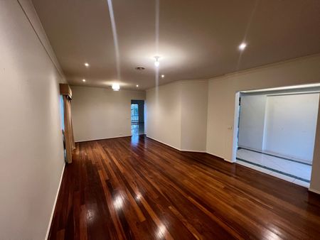 Truly Delightful! - Photo 3