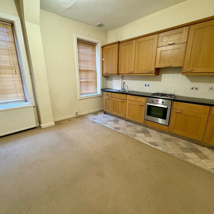 Salisbury Street, Hull - Photo 1