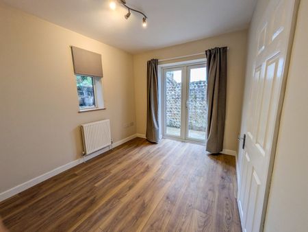 2 Bed Flat, Compton Road, BN1 - Photo 3