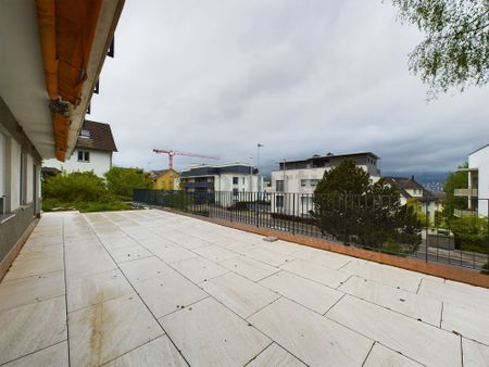 Modern 4.5-room apartment with spacious terrace and garden in Küsnacht - Photo 5