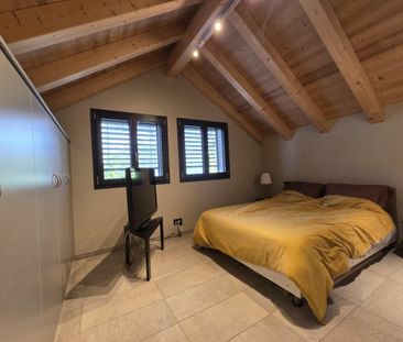 spacieux 4.5 pièces en triplex avec garage-box et places de parc en... - Foto 3