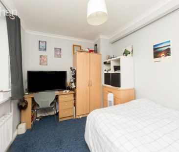 5 bedroom semi-detached house to rent - Photo 6