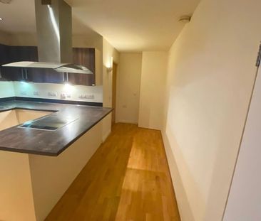 Room in a Shared Flat, Ursula Gould Way, E14 - Photo 6