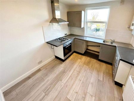 2 bedroom maisonette to rent - Photo 5