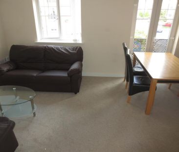 2 bedroom flat to rent - Photo 6