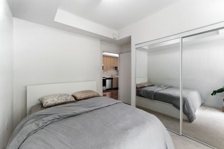 For Lease - 60 Orchid Place Drive Unit# 1, Toronto, Ontario - Photo 2