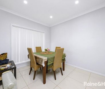 4 Bedroom Townhouse in Quiet Cul De Sac - Photo 1