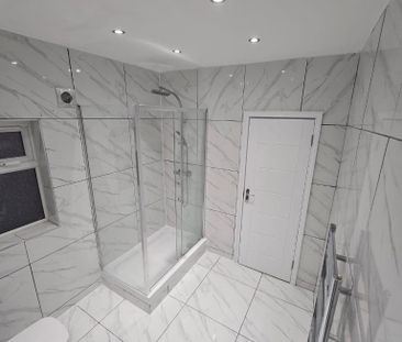 3 bedroom semi-detached house to rent - Photo 4