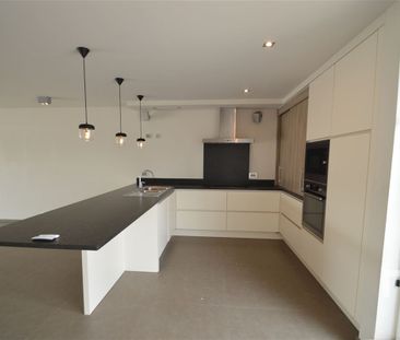 Luxe duplex appartement met autostaanplaats - Photo 3