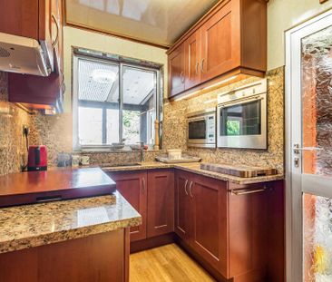 3 bedroom semi-detached house to rent - Photo 6