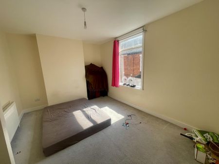 3 bedroom property to rent - Photo 2