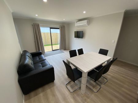 Hospital - Lake location - Photo 2