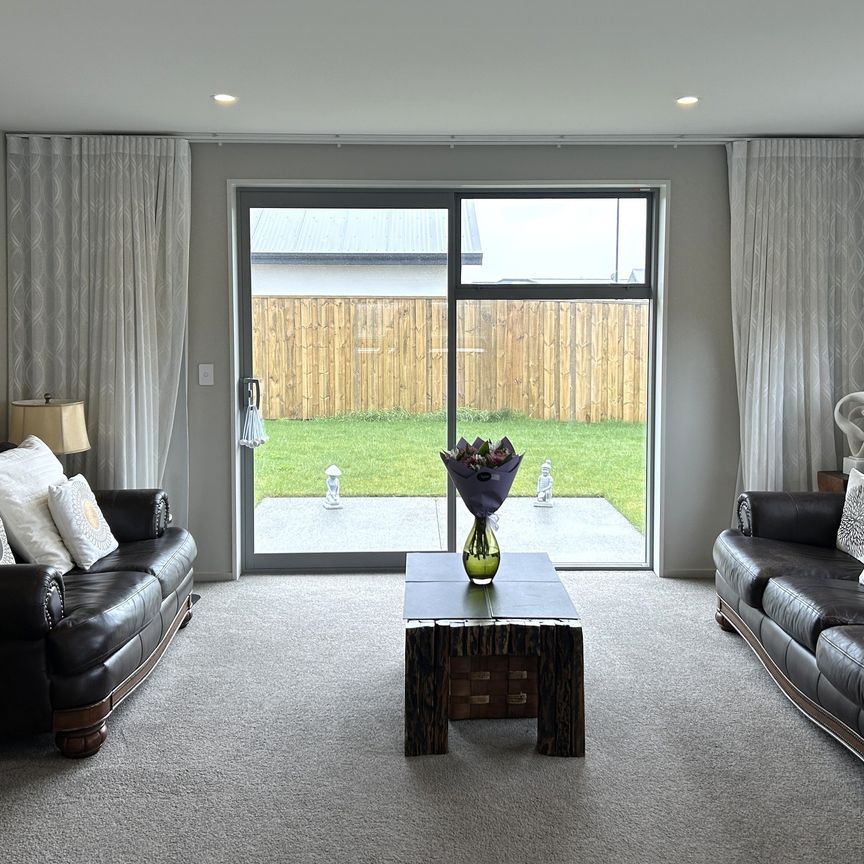 Four Bedroom Home - Photo 1