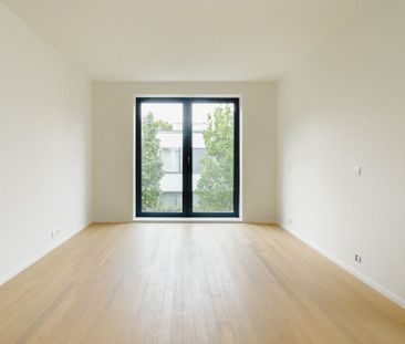 Woning te huur in Ukkel voor € 3.400 met 3 slaapkamers - Foto 3