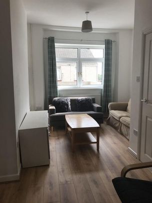 4 bedroom house to rent - Photo 1