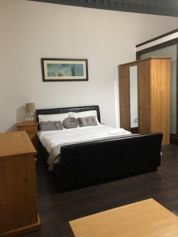 Studio Flat, Paisley Road West, G51 - Photo 3