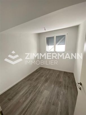 Duplex,4,109 - Photo 1