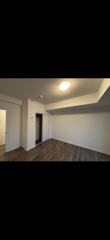 For Lease - 15 Kneeshaw Drive Unit# 307, Barrie, Ontario - Photo 3