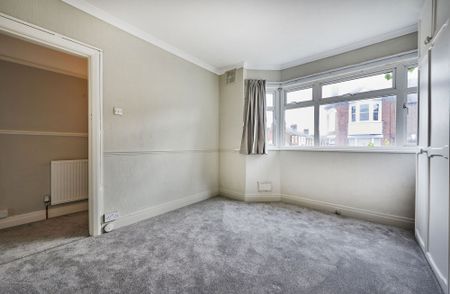 1 bedroom flat to rent, Available unfurnished from 05/03/2025 - Photo 2