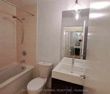 Vu Condos and Lofts - Photo 4