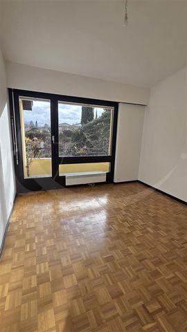 13 Ch. de la Dode, beautiful 7-room villa in a quiet area - Photo 3