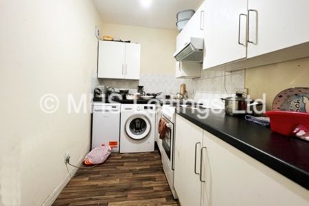 2 Bedroom Flat for rent in Hyde Park Road - Photo 5