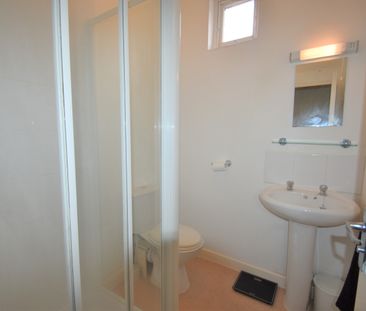 5 bedroom terraced house to rent - Photo 3