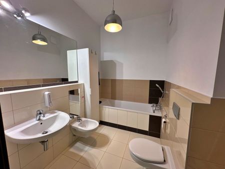 3-pokoje, Balkon, Miejsce w hali | Strzelców - Zdjęcie 3