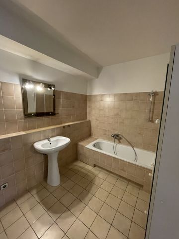 Location Appartement 2 pièces 49m² STRASBOURG 67000 - Photo 2