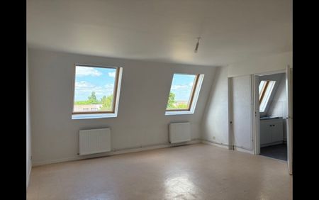 Location Appartement 4 pièces 79 m² La Châtre - Photo 4