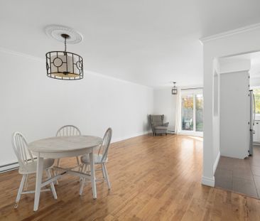 242 Stillview Road - Photo 3